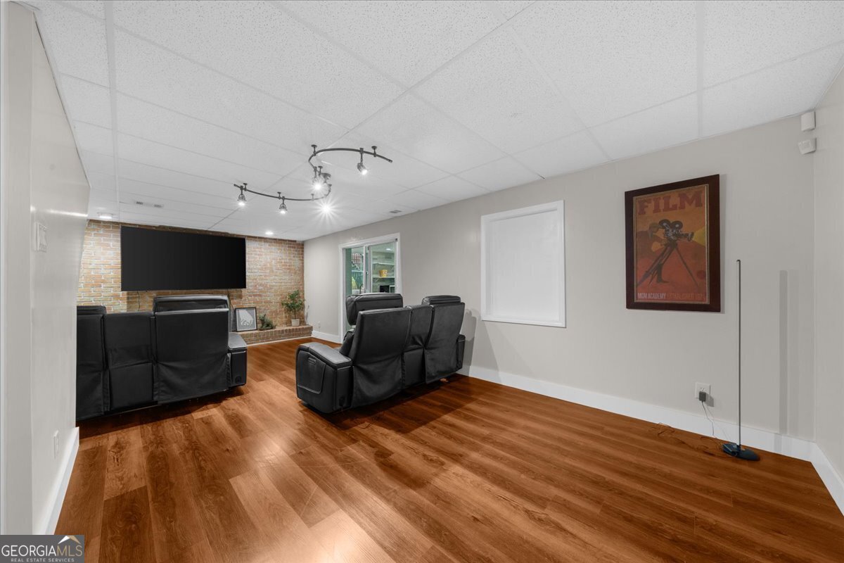 7370 Fields Drive Cumming - 33