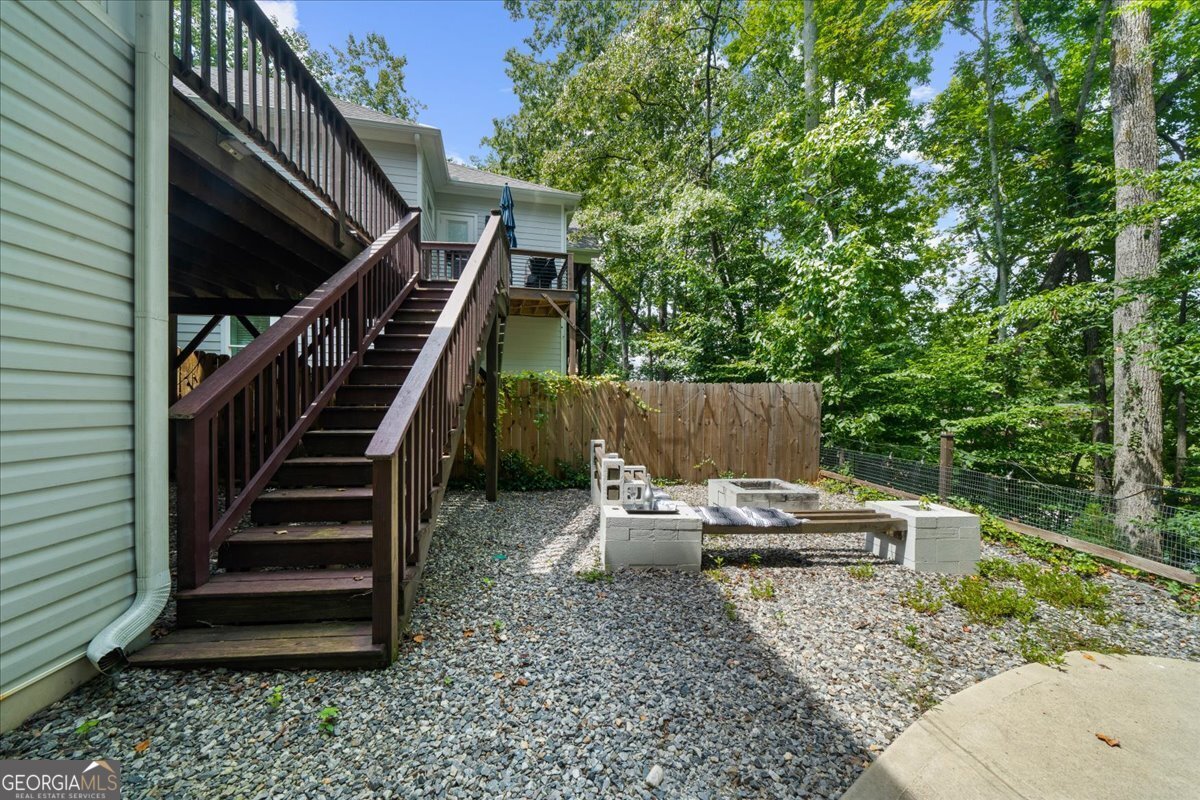 7370 Fields Drive Cumming - 45