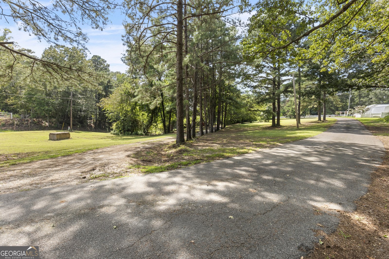 215 J H Aldridge Dr Juliette - 33