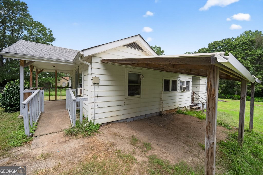 4823 Oak Street Union City - 3