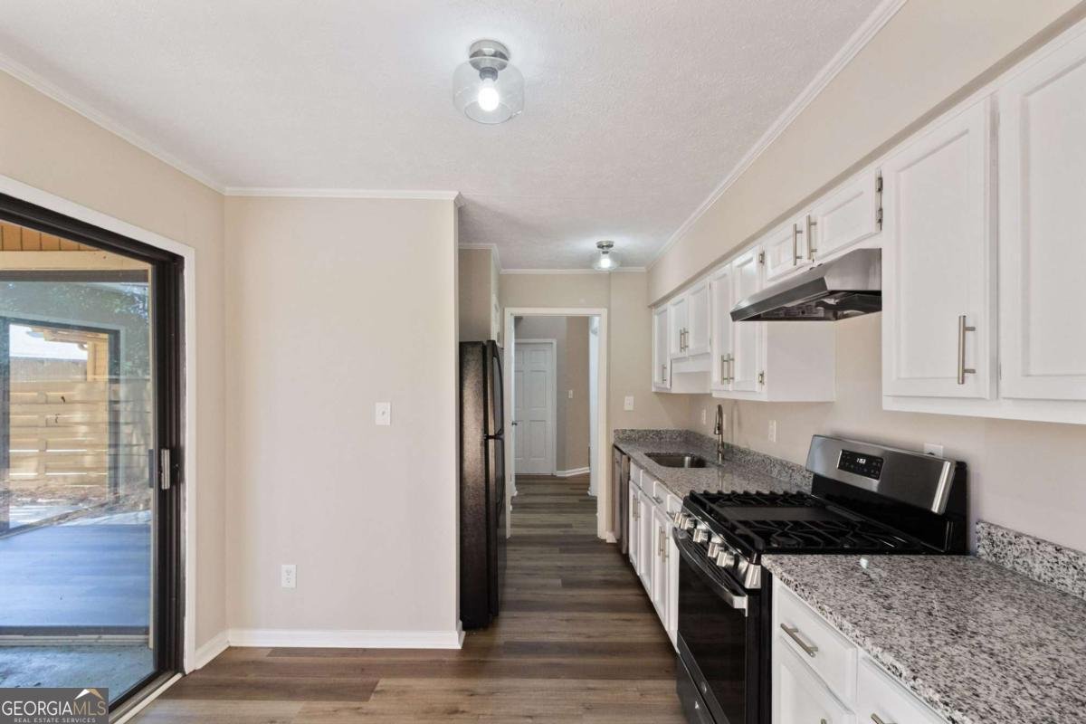 841 Lake Hollow Boulevard Marietta - 12