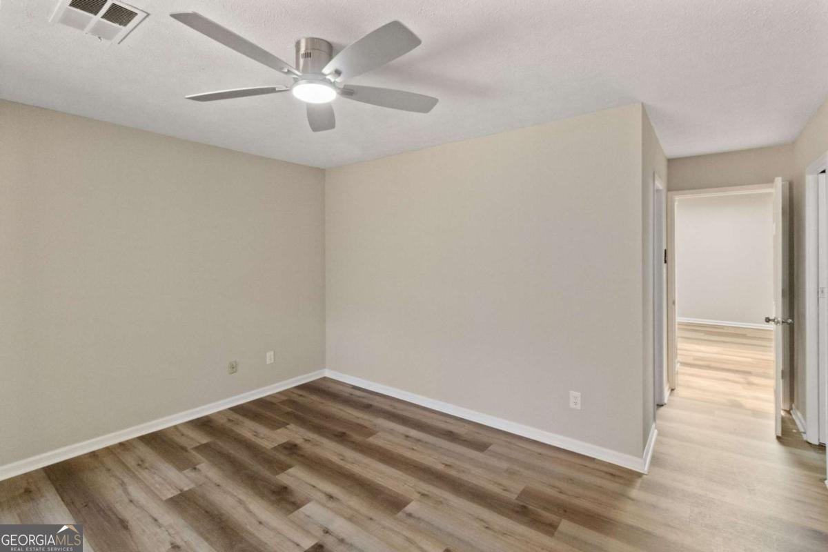 841 Lake Hollow Boulevard Marietta - 15