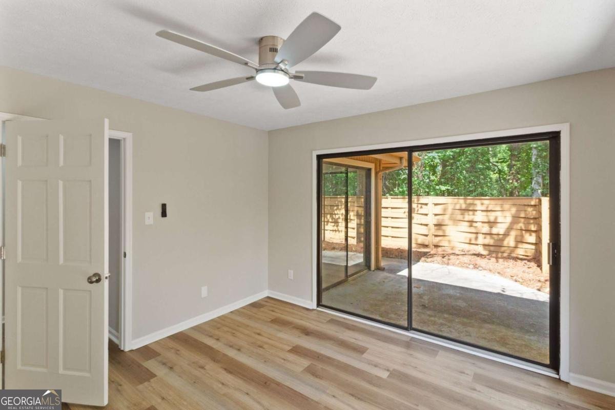 841 Lake Hollow Boulevard Marietta - 22