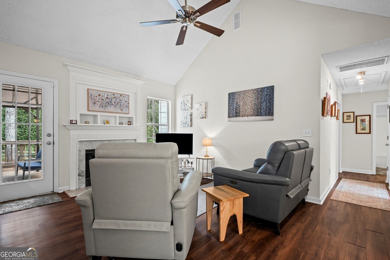 101 Laguna Springs Drive Woodstock - 9