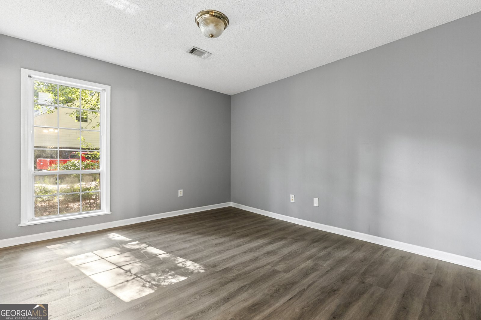 5626 Janeru Circle Macon - 1