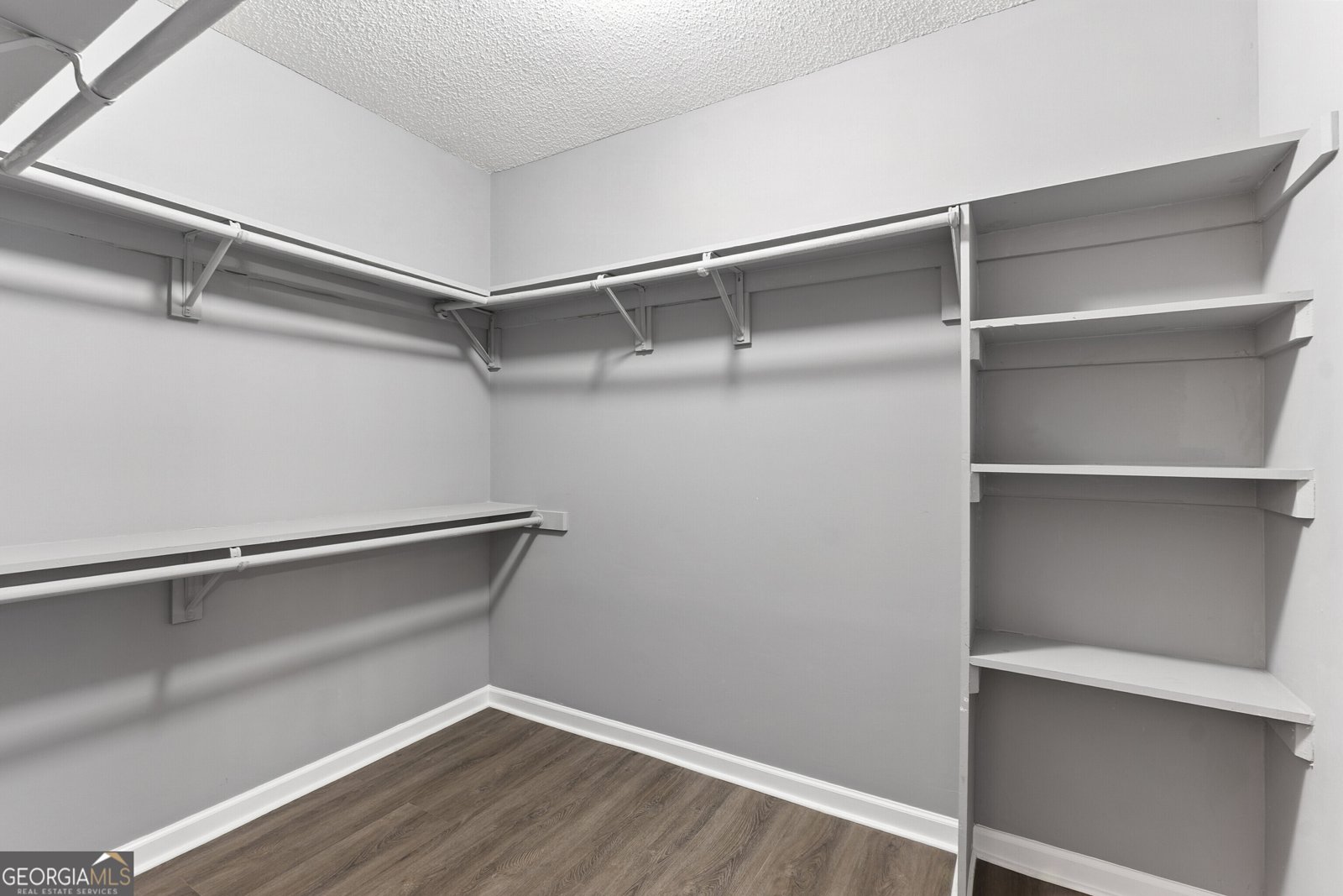 5626 Janeru Circle Macon - 25