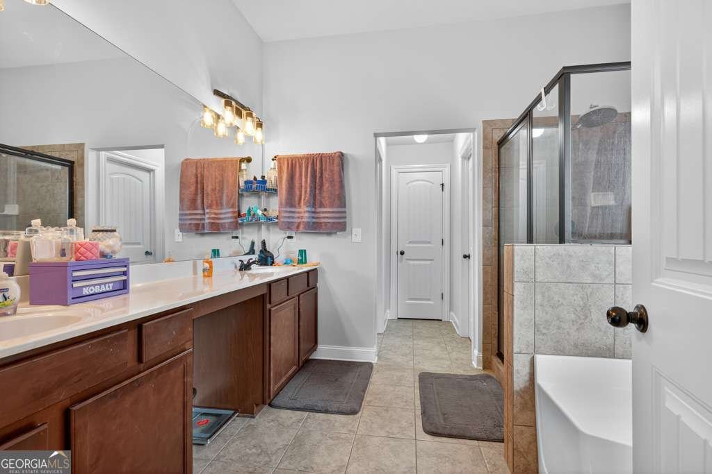 521 Georgia Circle Loganville - 2