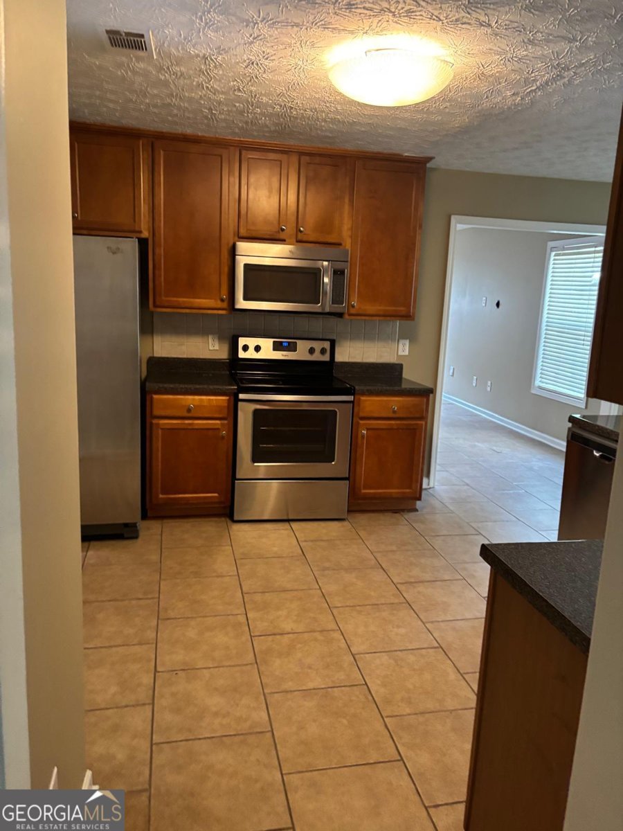 2999 Battlement Circle Loganville - 5