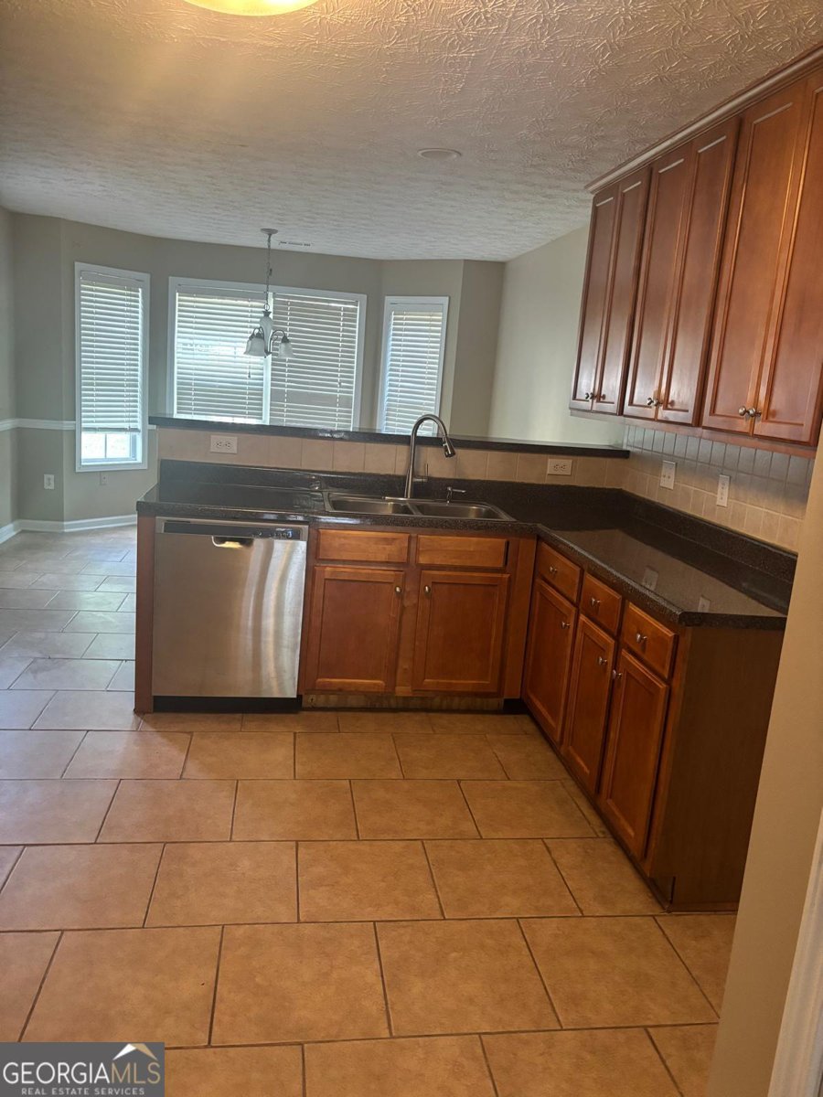 2999 Battlement Circle Loganville - 6