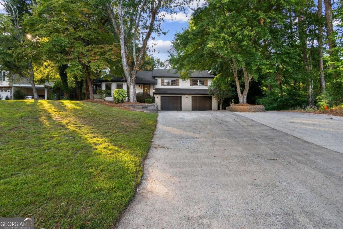268 Sabrina Court Woodstock - 24