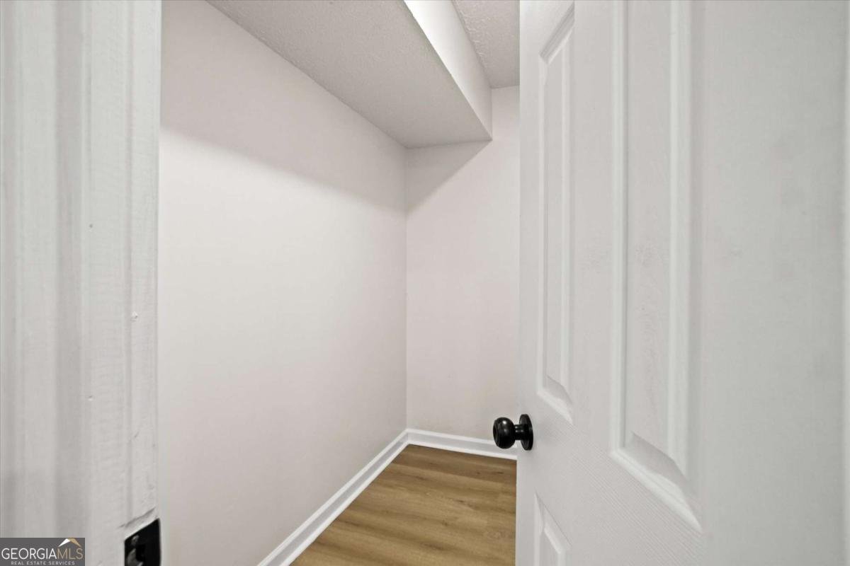 268 Sabrina Court Woodstock - 3