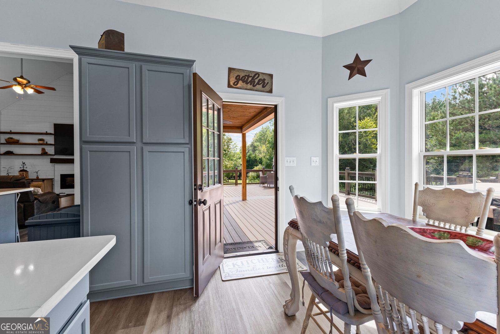 275 Lakeview Drive Brooks - 52