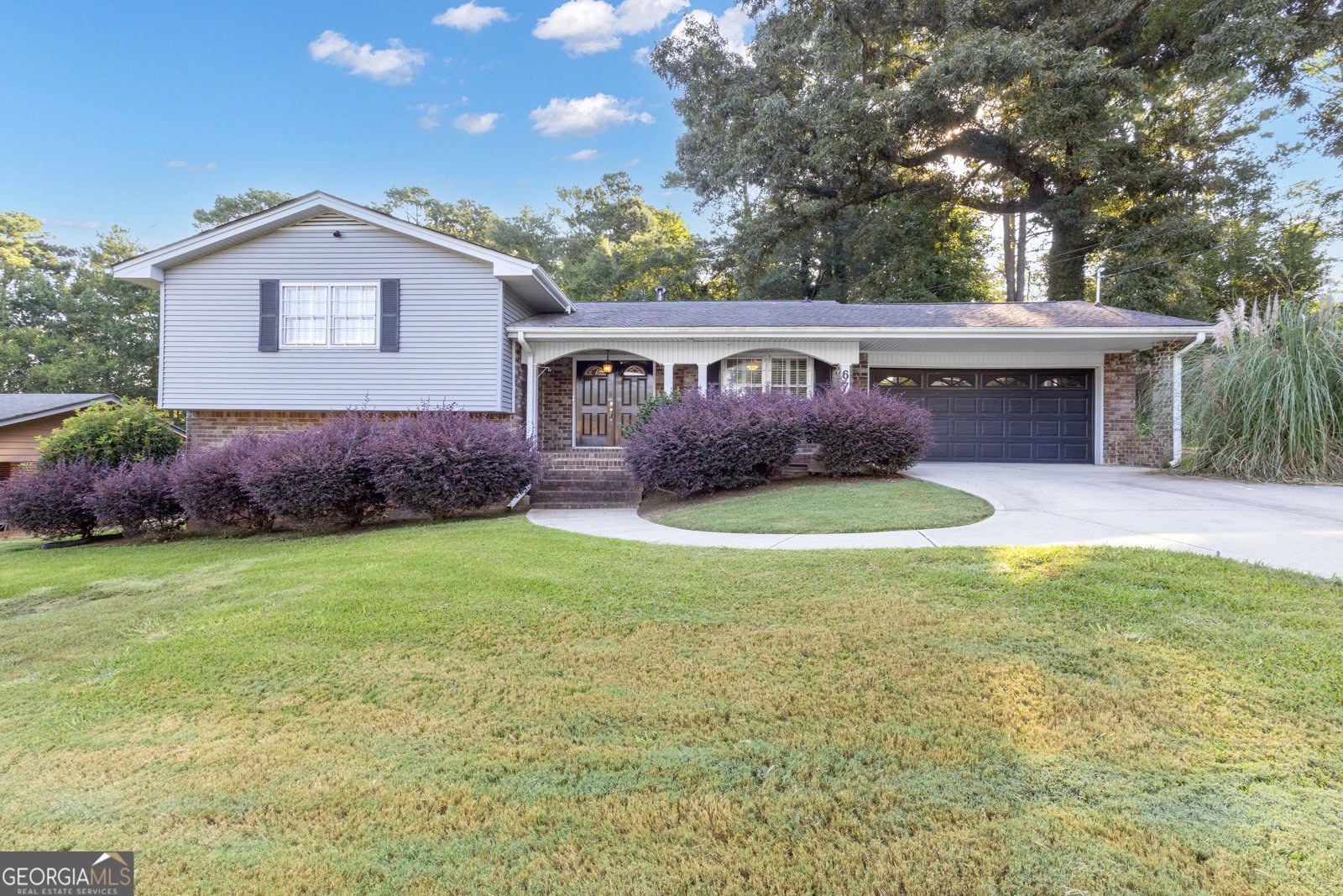 6766 Charles Drive Morrow - 2