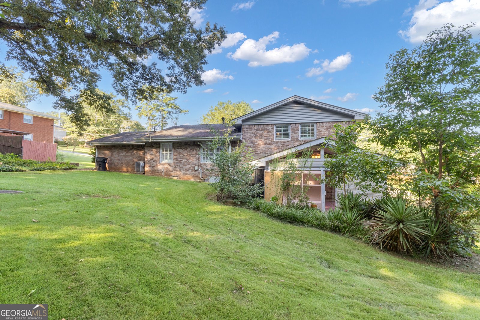 6766 Charles Drive Morrow - 51