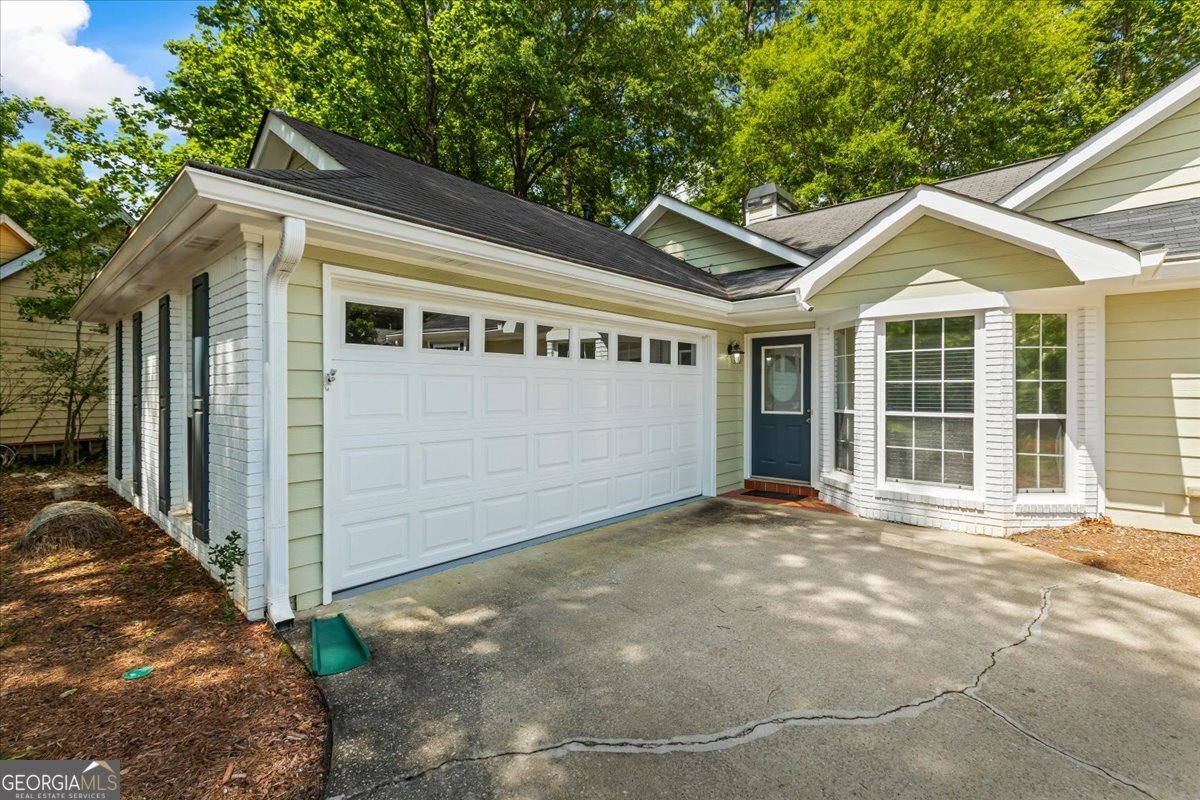 539 Horseshoe Circle Stockbridge - 2