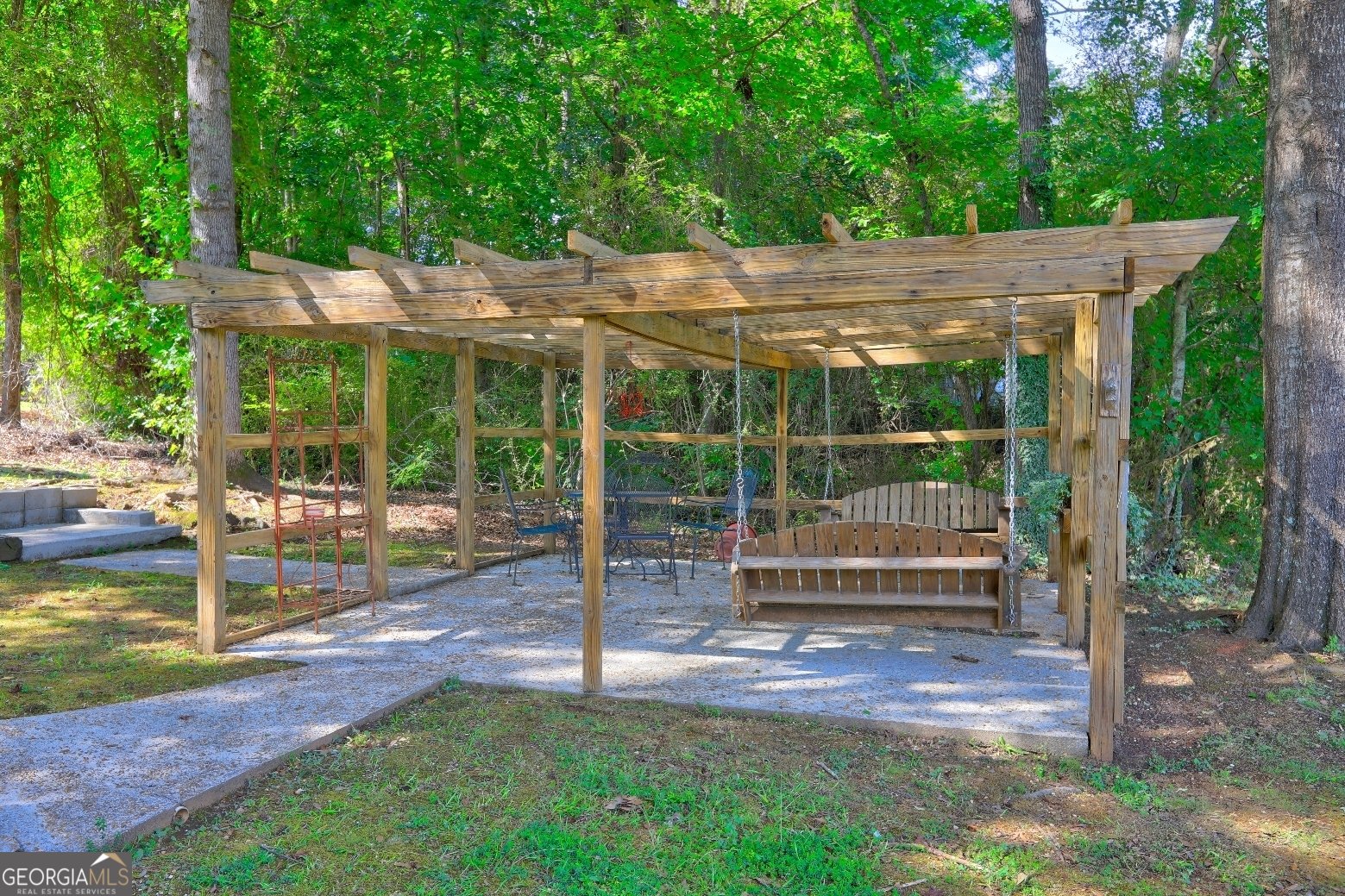 218 City Pond Road Barnesville - 23