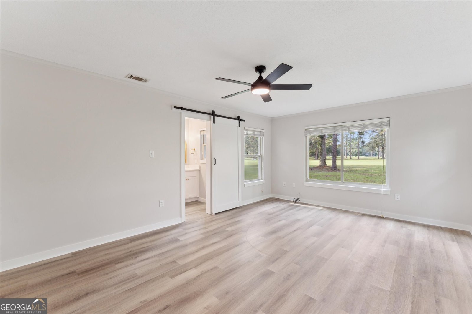 211 Cherokee Trail Hinesville - 27