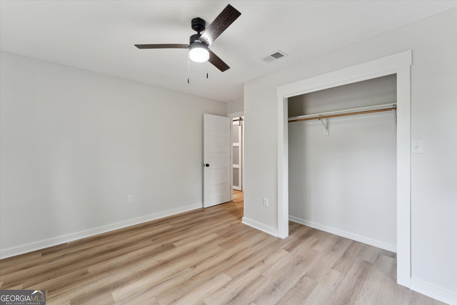 211 Cherokee Trail Hinesville - 33