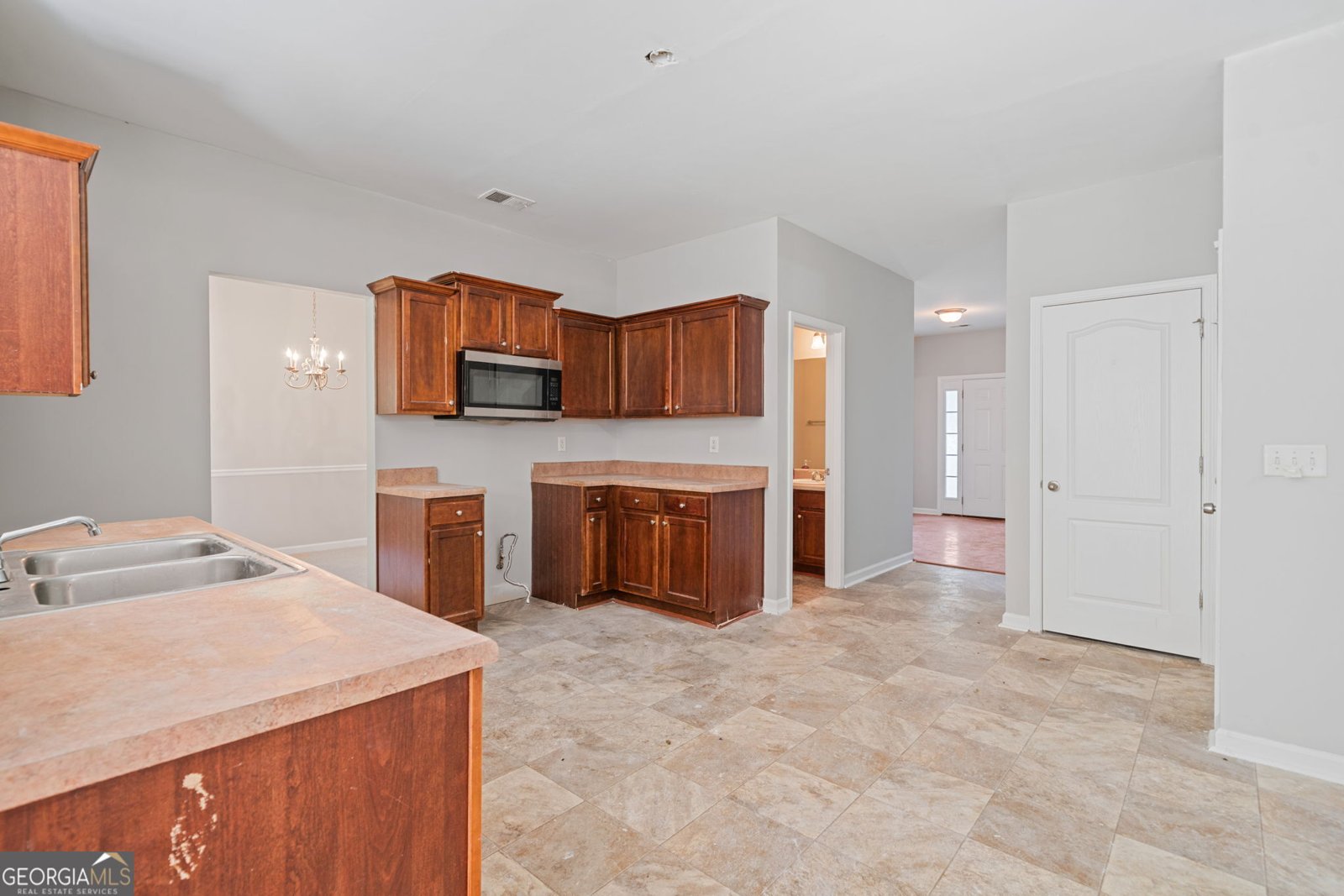 8006 Bradshaw Court Douglasville - 12
