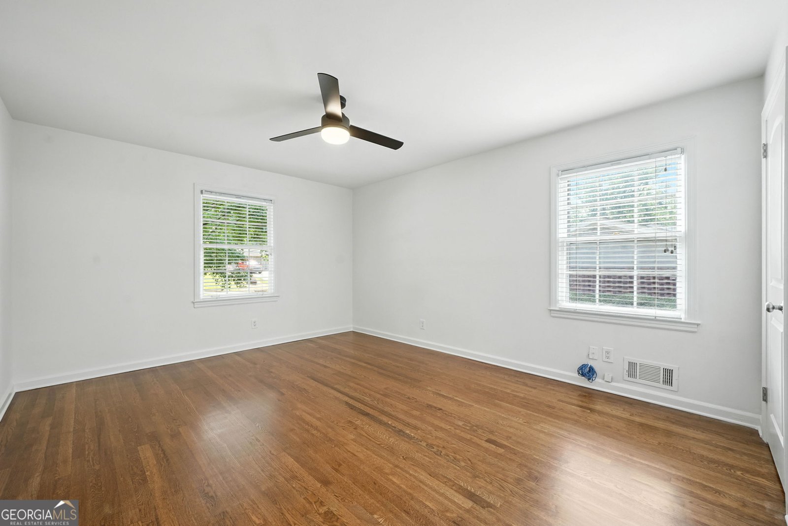 2202 Bonnavit Court Atlanta - 14