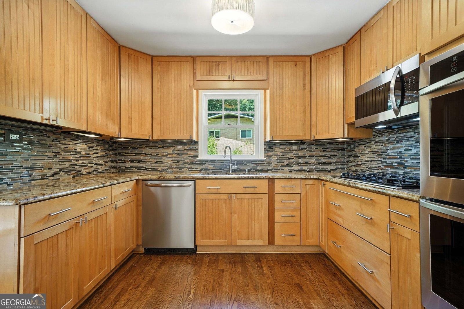 2202 Bonnavit Court Atlanta - 2