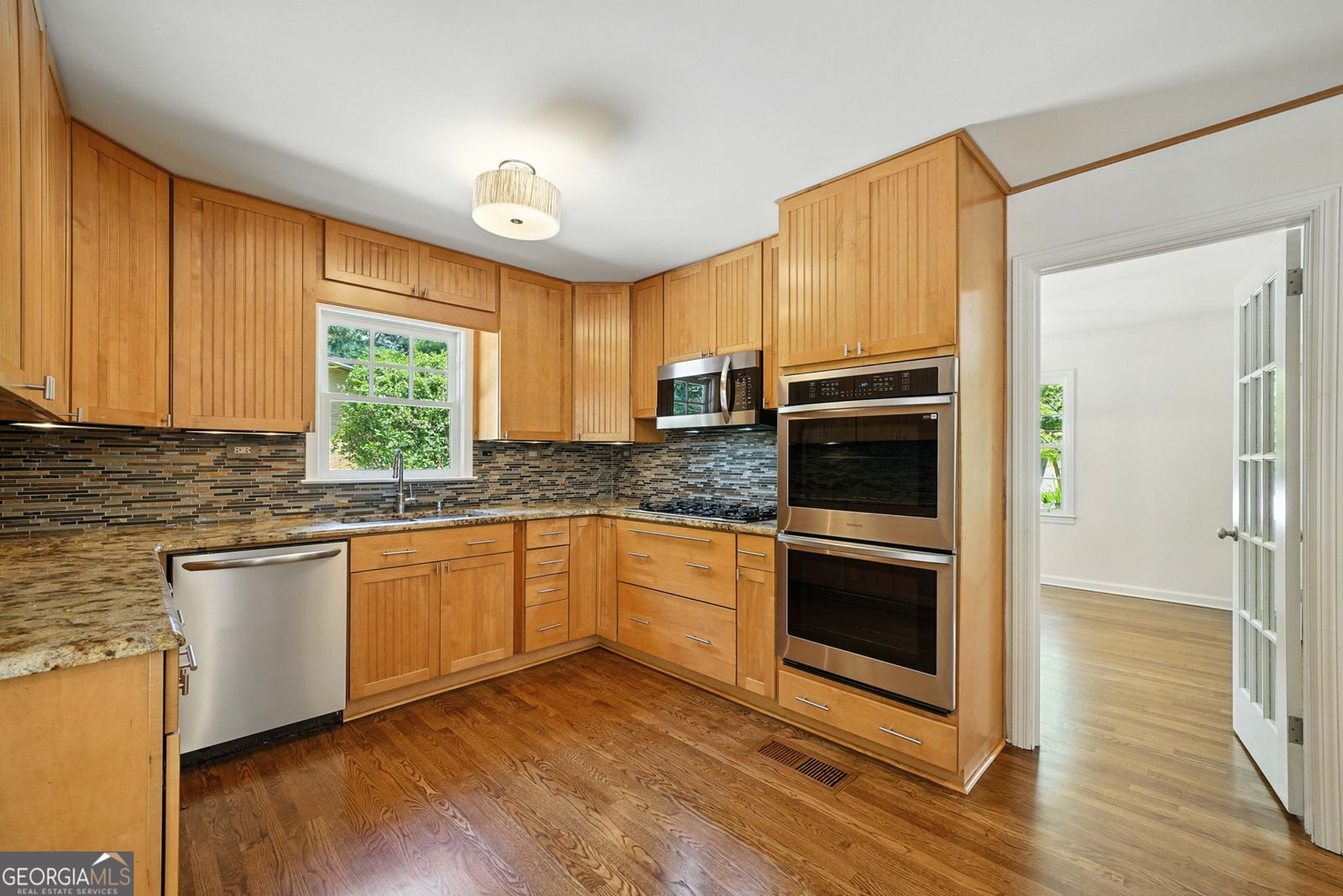 2202 Bonnavit Court Atlanta - 3