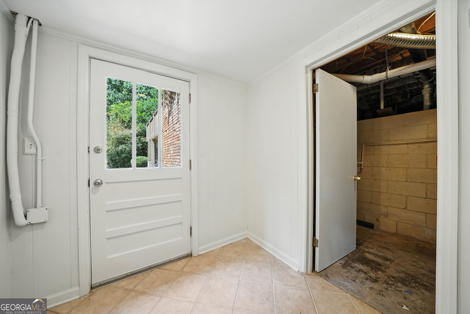 2202 Bonnavit Court Atlanta - 31