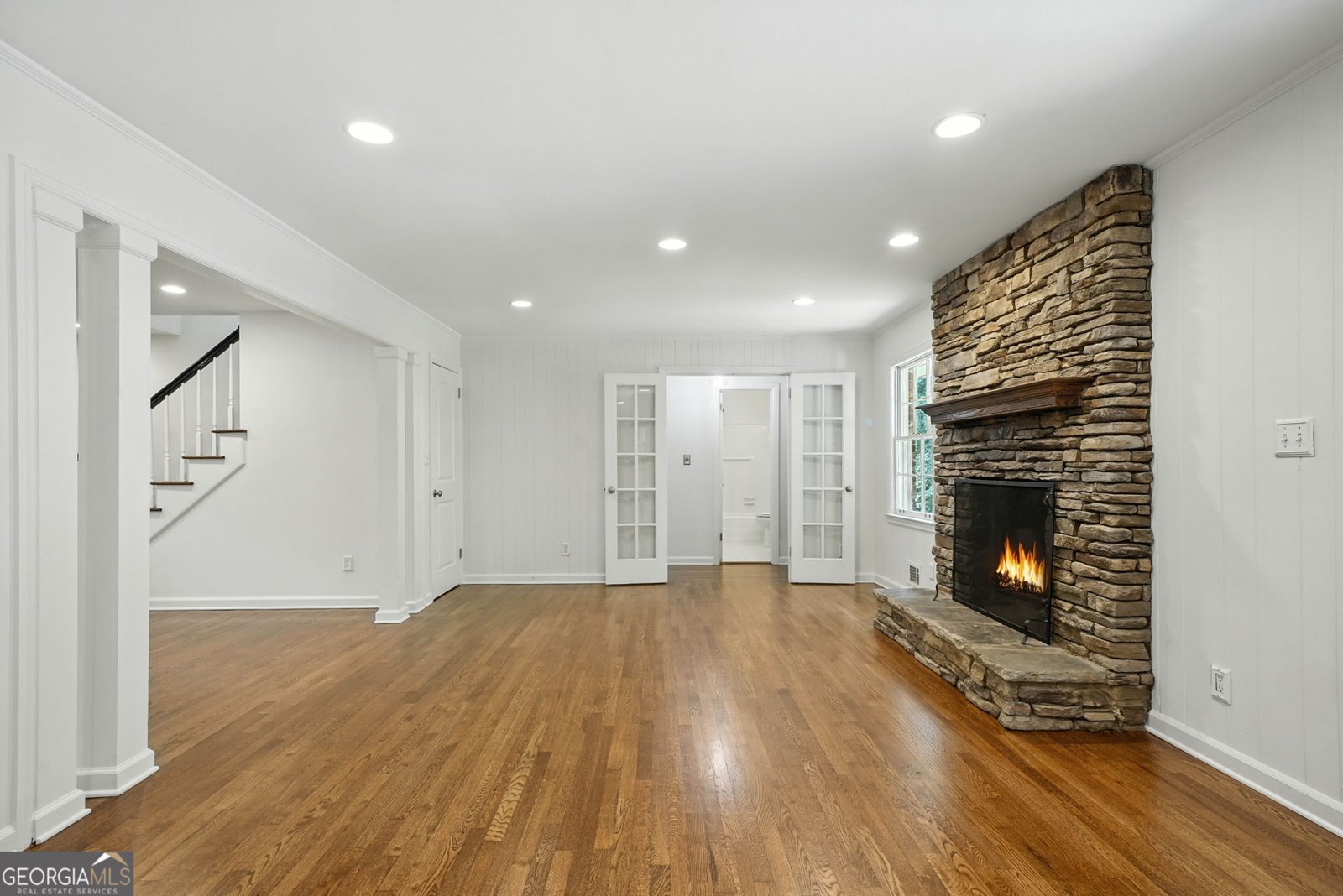2202 Bonnavit Court Atlanta - 8