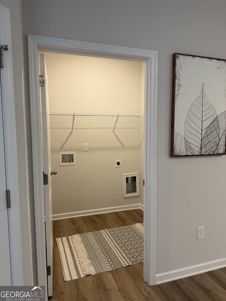 207 Hydrangea Court Dallas - 30