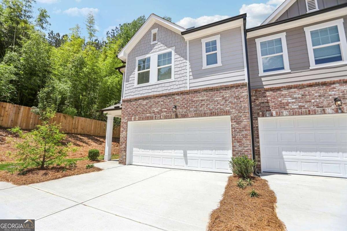 5014 Elowen Lane Douglasville - 1