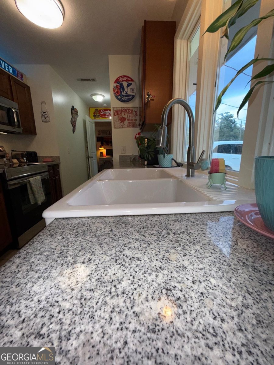 127 Carol Circle Fitzgerald - 14