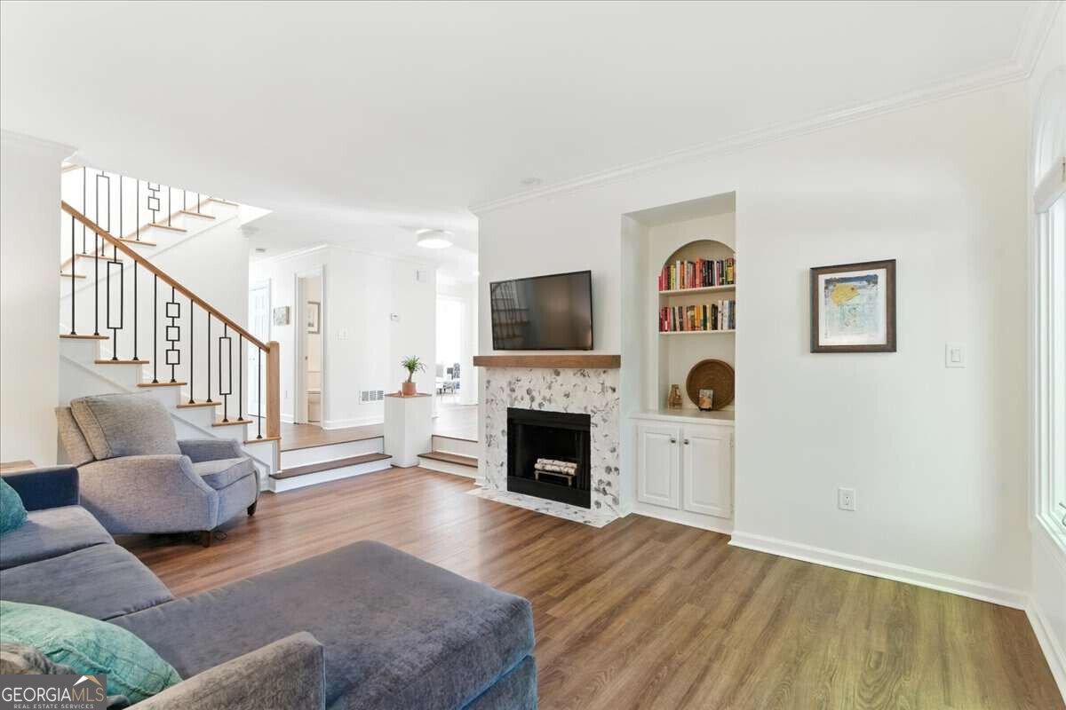 25 Westfair Court Sandy Springs - 8