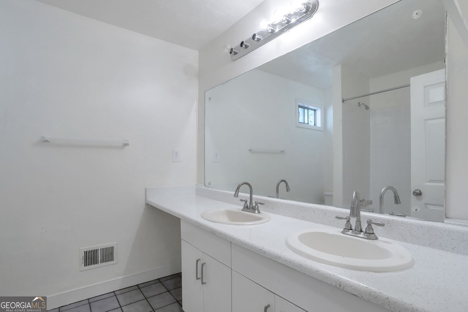 4309 RUE SAINT MICHEL Stone Mountain - 17