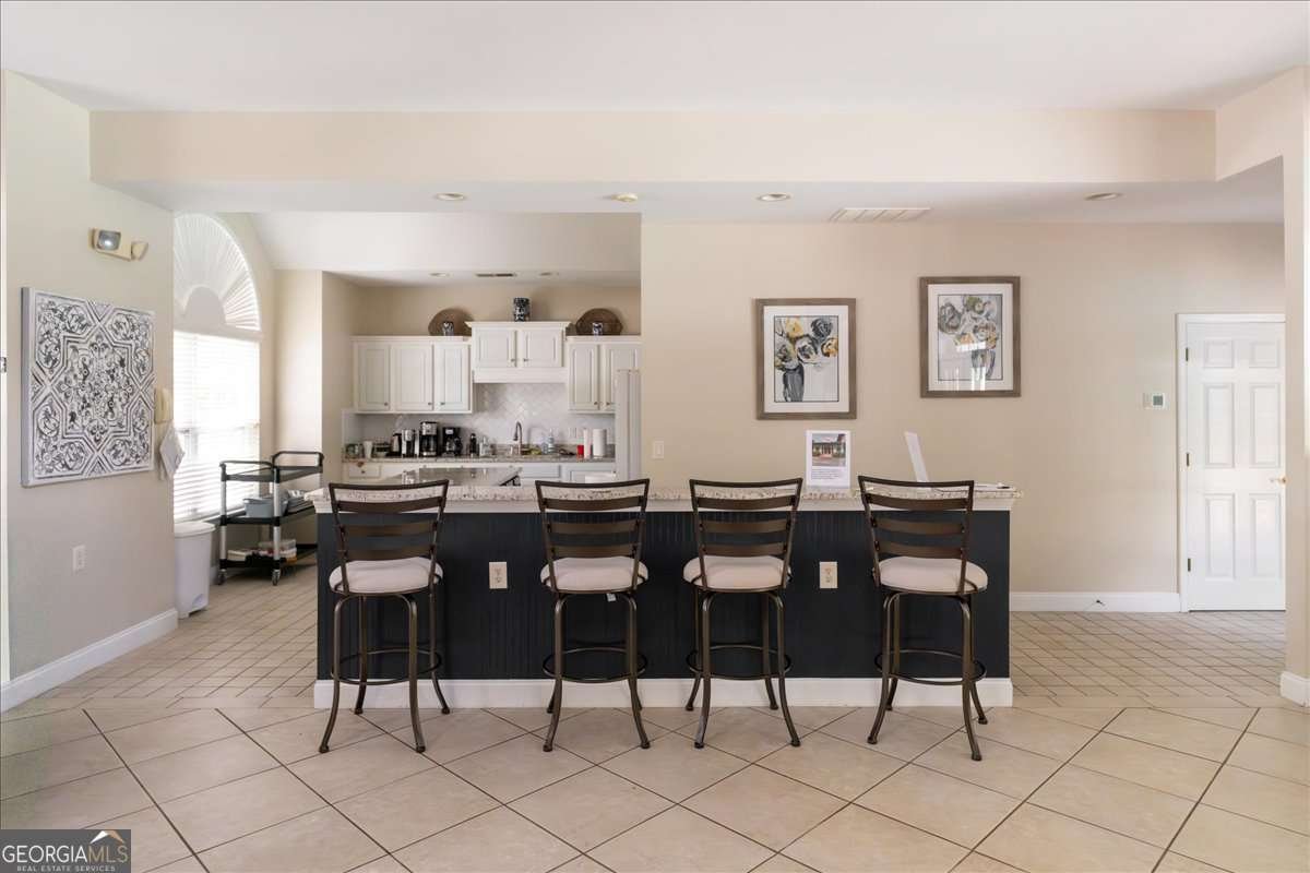 2404 Village Lane Roswell - 36