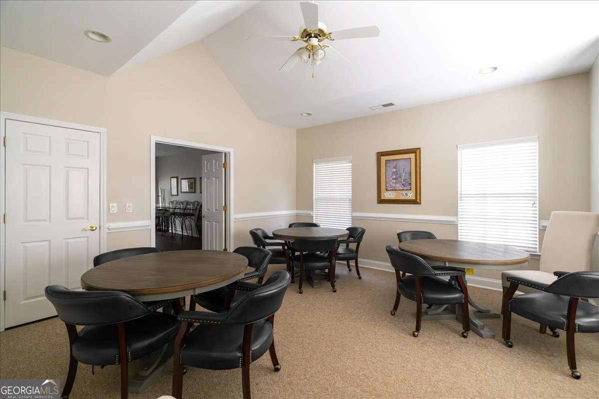 2404 Village Lane Roswell - 38