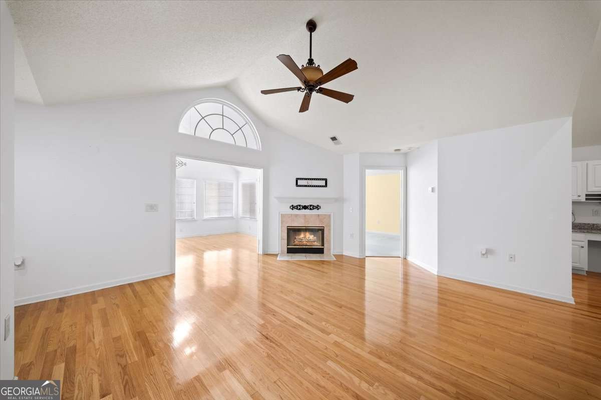 2404 Village Lane Roswell - 9