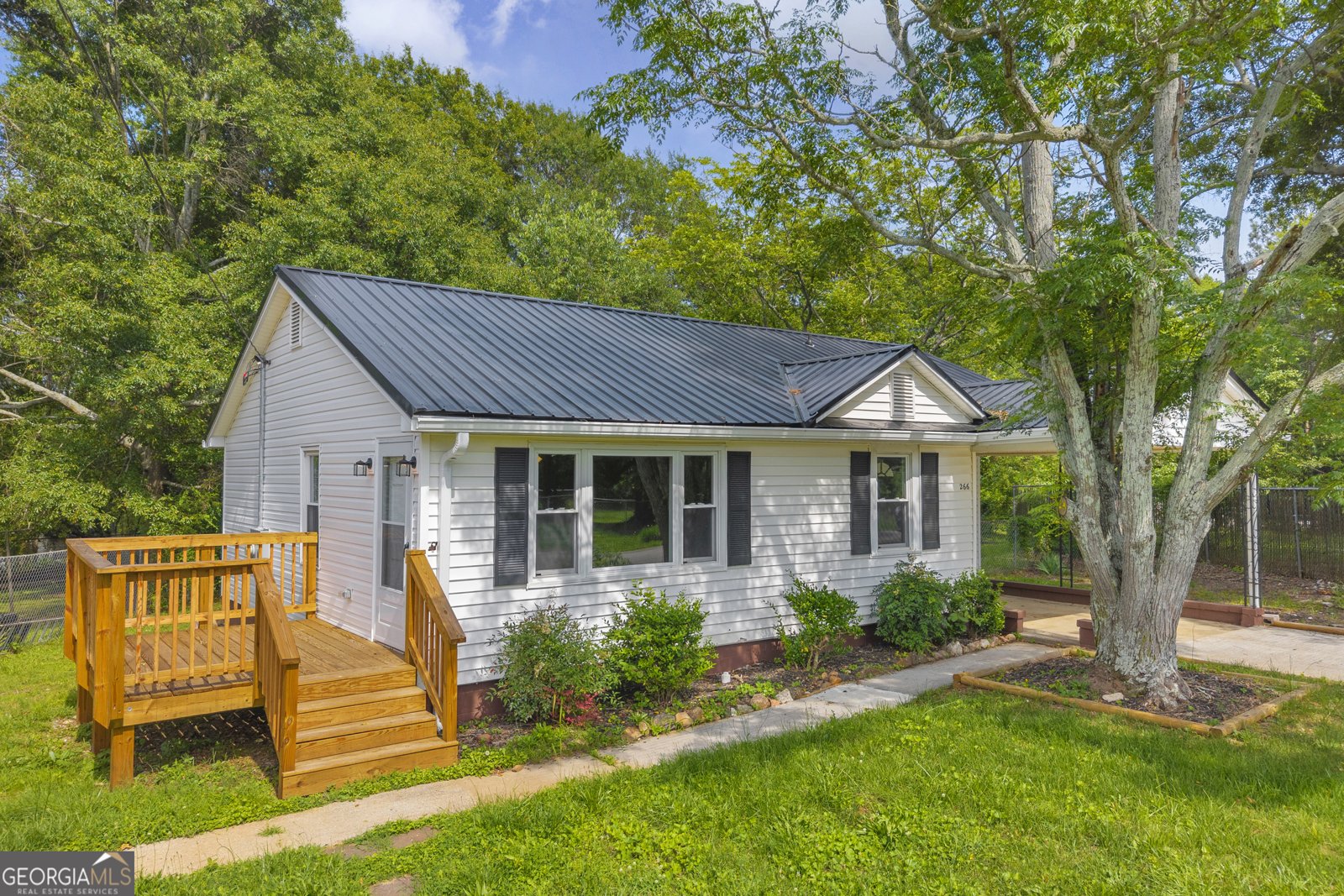 266 Randall Street Lavonia - 5