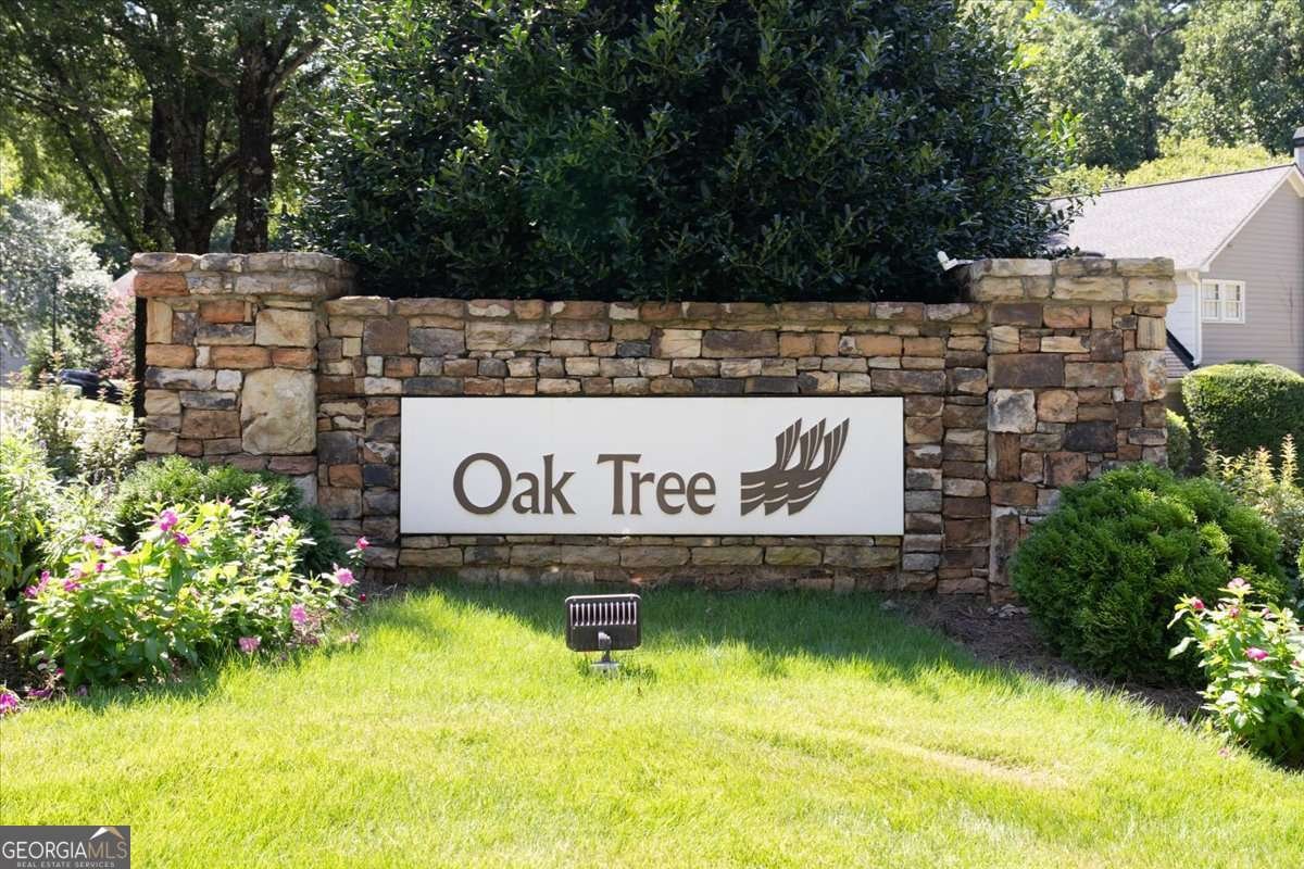 1840 Oak Tree Hollow Alpharetta - 2