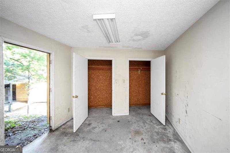 753 GLENN Drive Forest Park - 39