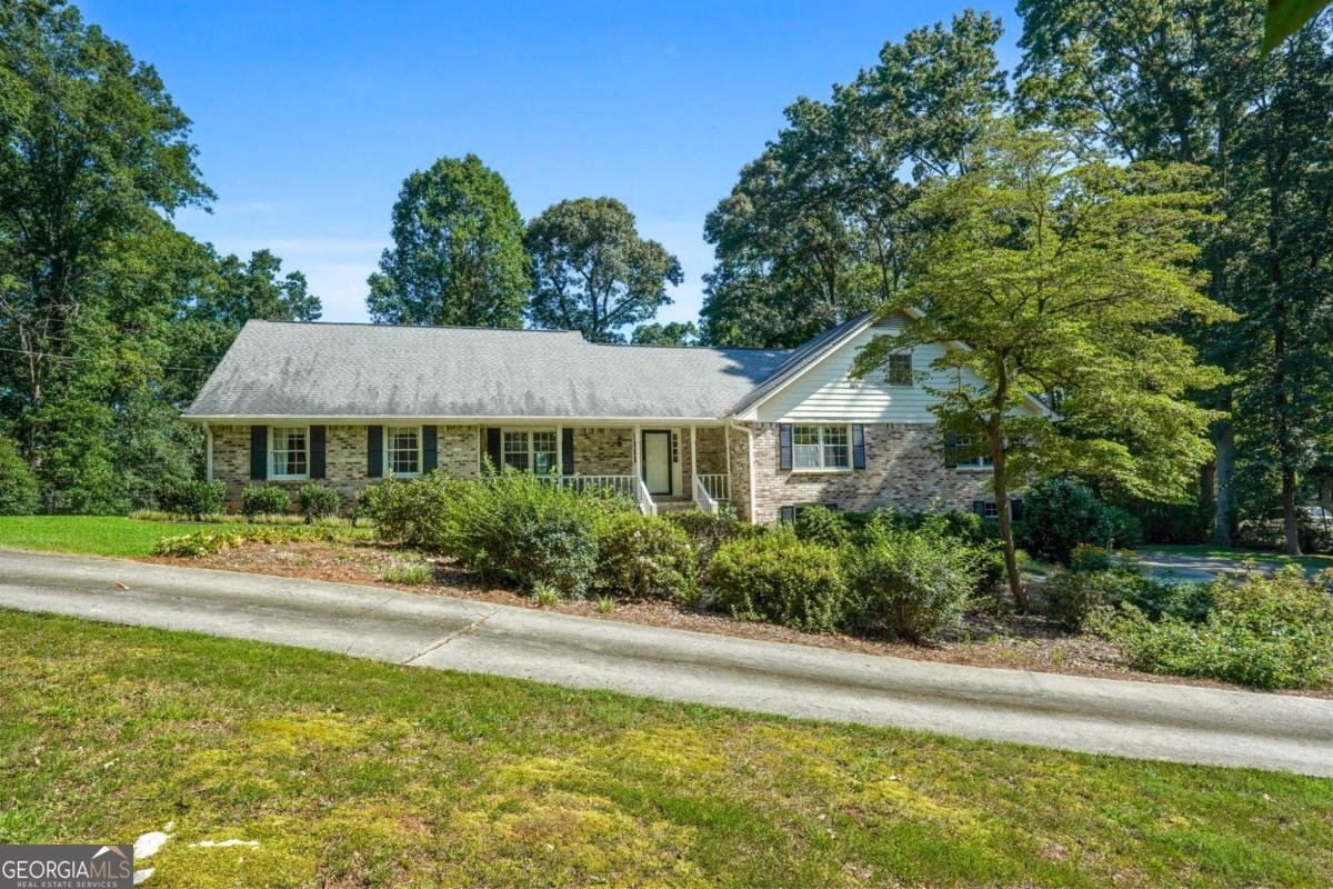 112 Barber Drive Stockbridge - 3