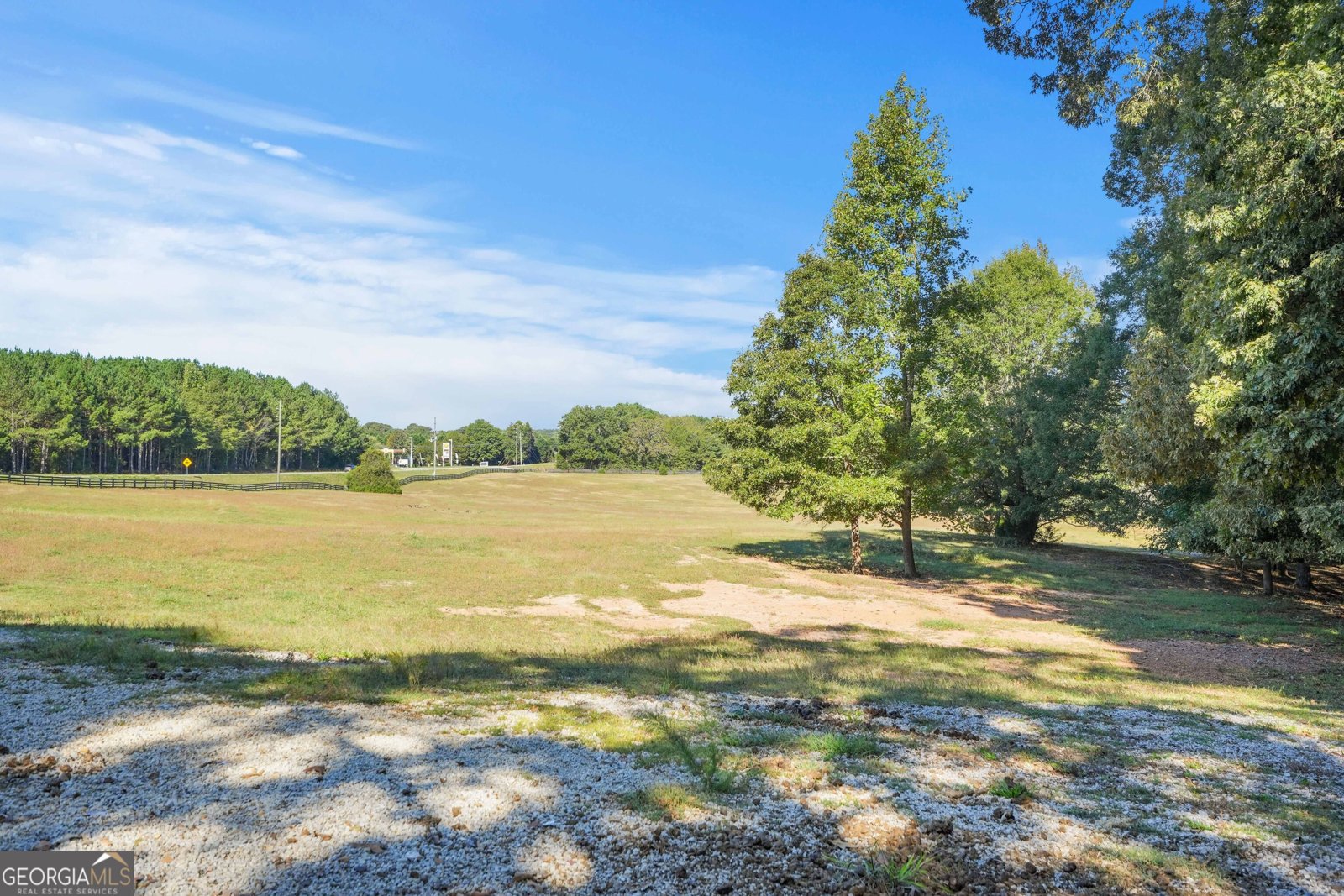 4226 Highway 155 Stockbridge - 55