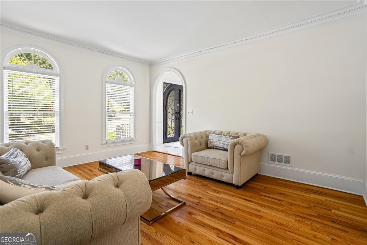 1035 BRIDGEWATER Walk Snellville - 1