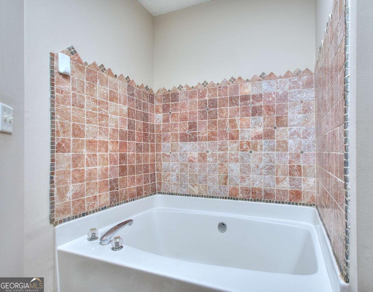 5640 Terremont Circle Norcross - 19