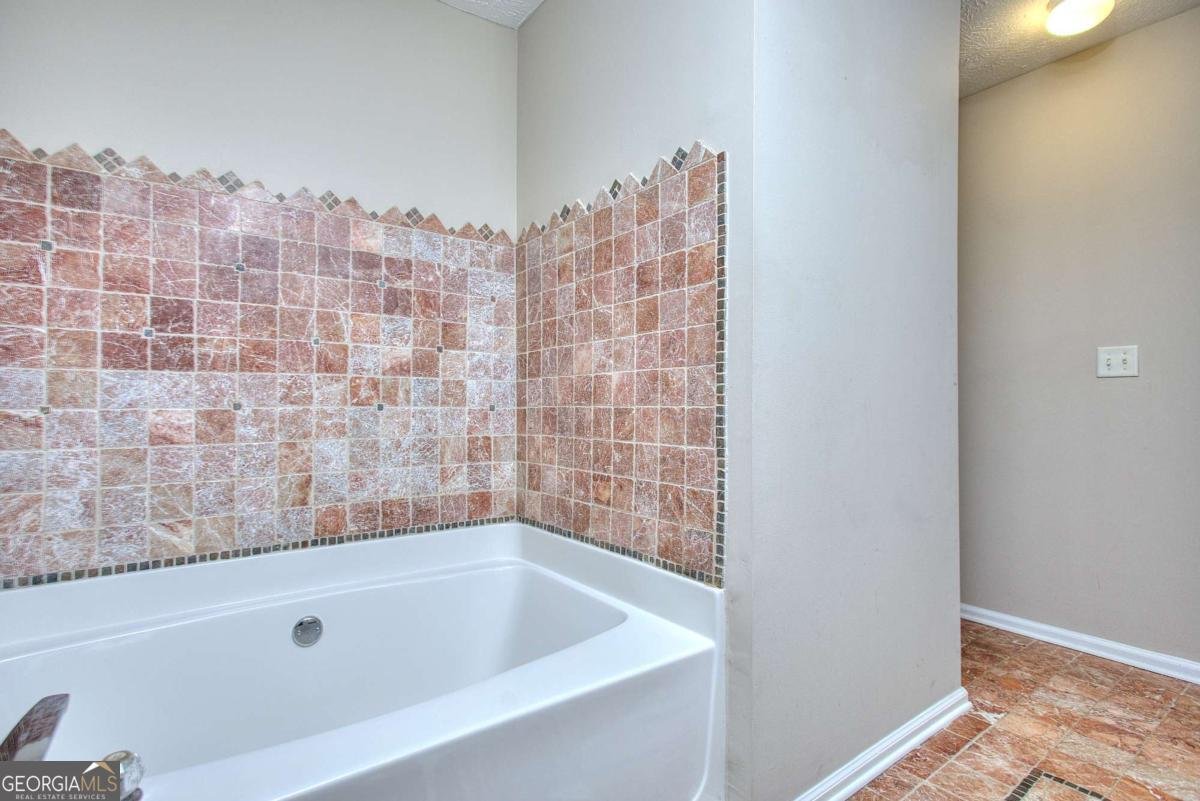 5640 Terremont Circle Norcross - 7