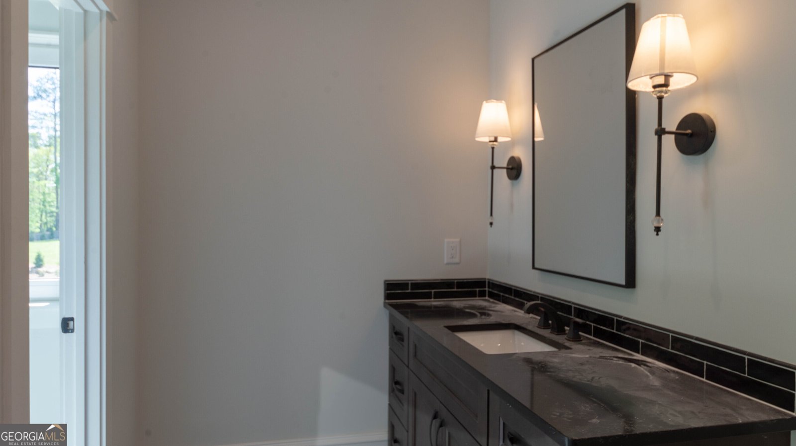 10765 Shallowford Road Roswell - 29