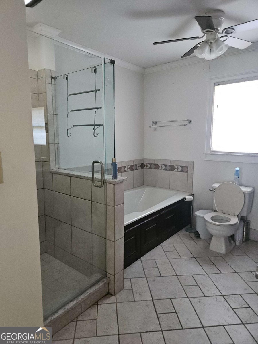 1135 Vineyard Drive Conyers - 21