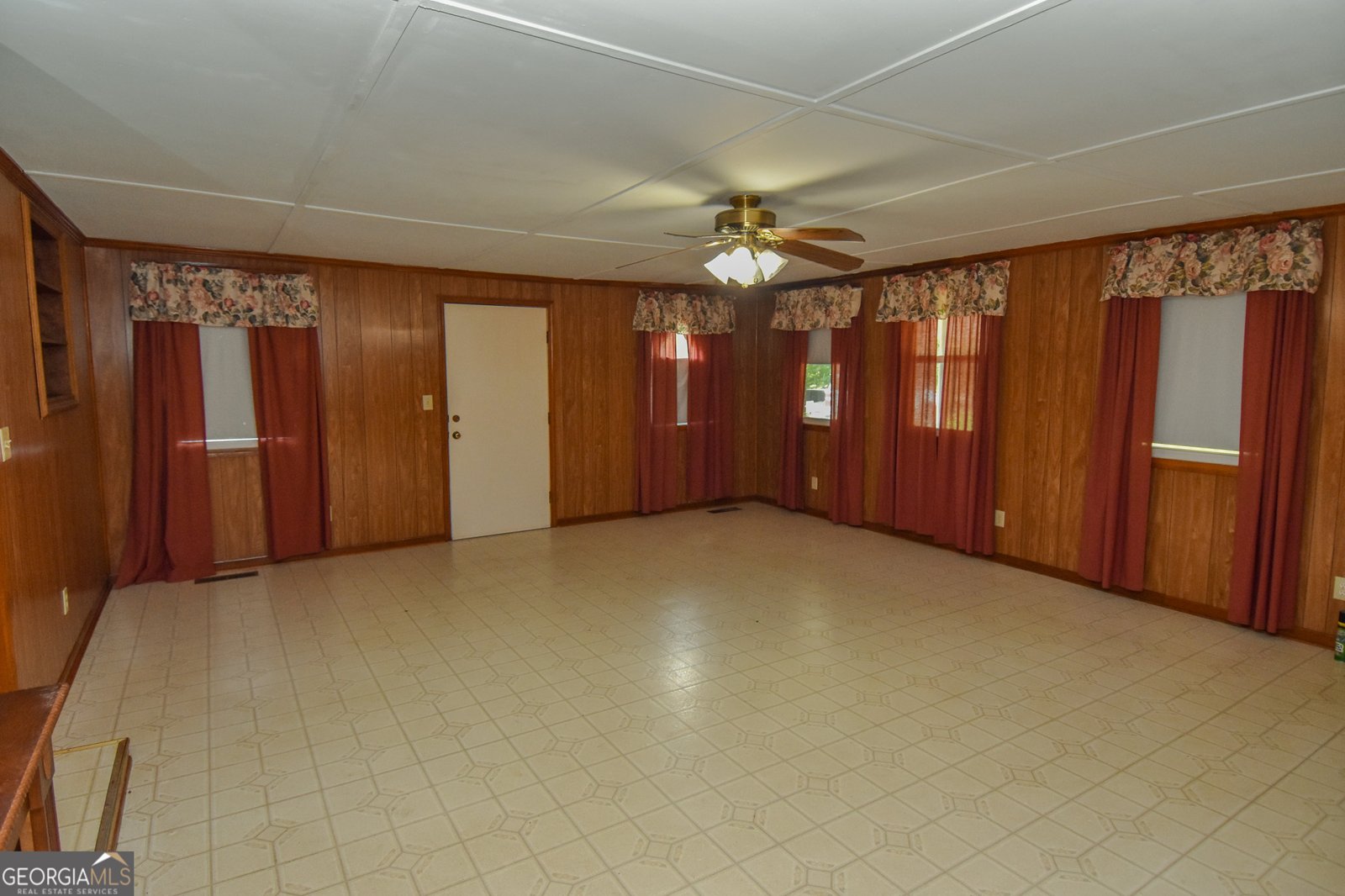 4145 Highway 81 Hampton - 16