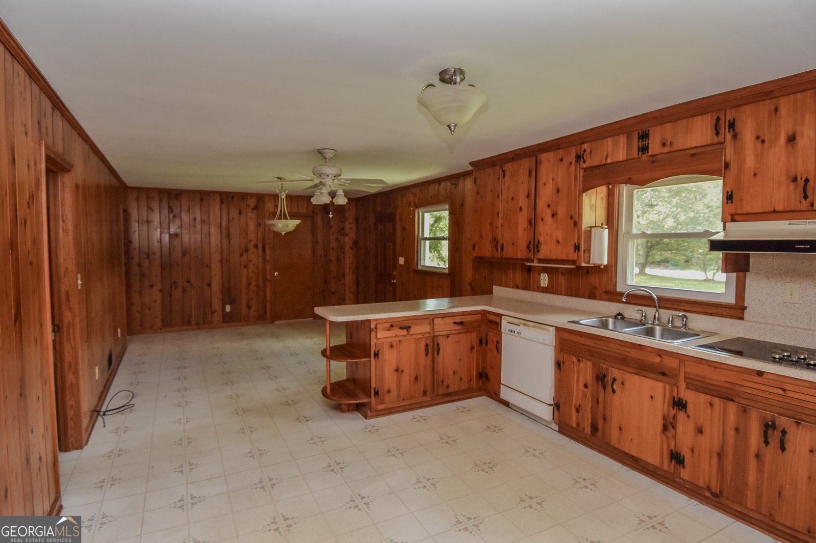 4145 Highway 81 Hampton - 18