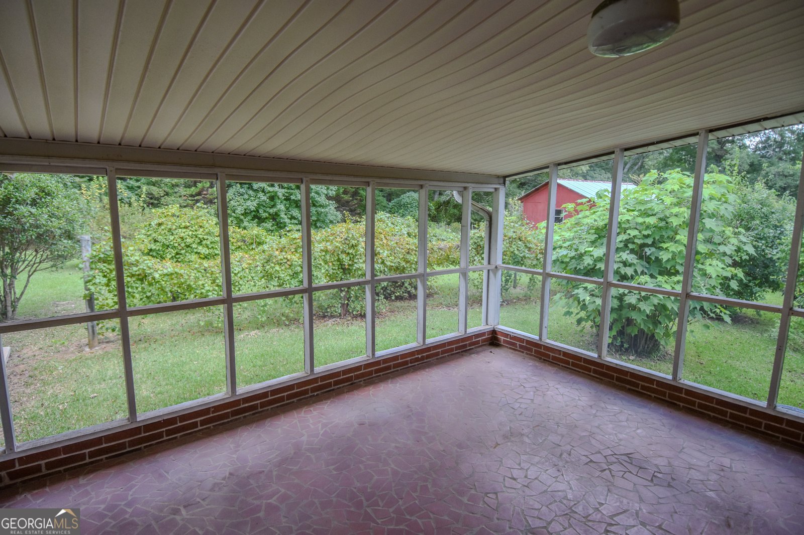 4145 Highway 81 Hampton - 32