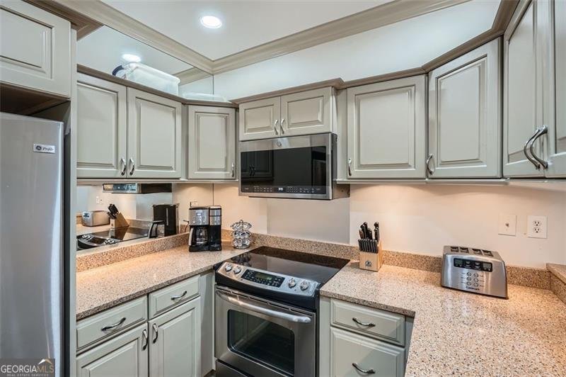 2499 Peachtree Atlanta - 19